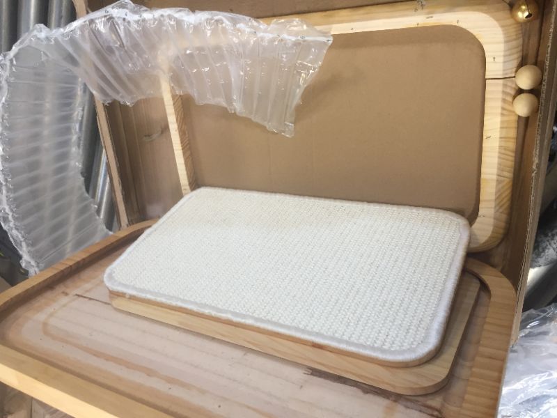 Photo 1 of PET SCRATCHER 