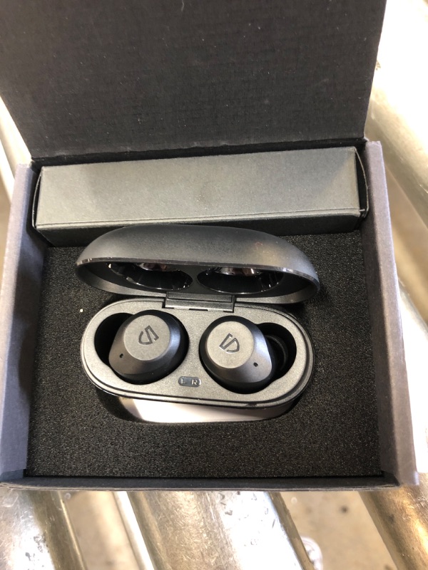 Photo 3 of SoundPEATS T2 Hybrid Active Noise Cancelling Wireless Earbuds, ANC Earphones with Transparency Mode, Bluetooth 5.1 in-Ear Headphones, 30 Hours Playtime, USB-C Quick Charge, Stereo Sound, 12mm Driver