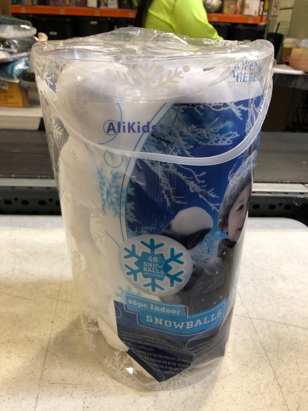 Photo 1 of 48 Pack Indoor Snowballs for Kids Snow Fight