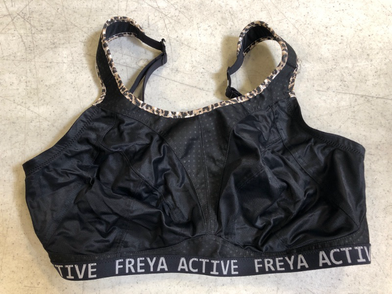 Photo 1 of Freya Women's Sonic Active Underwire Molded Sports Bra -- 36I
