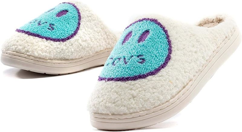 Photo 1 of COVS Smile Slippers, Fuzzy House Slippers for Women Indoor and Outdoor Slip on Memory Foam Winter Warm Cozy Cute Slippers -- Size 7.5
