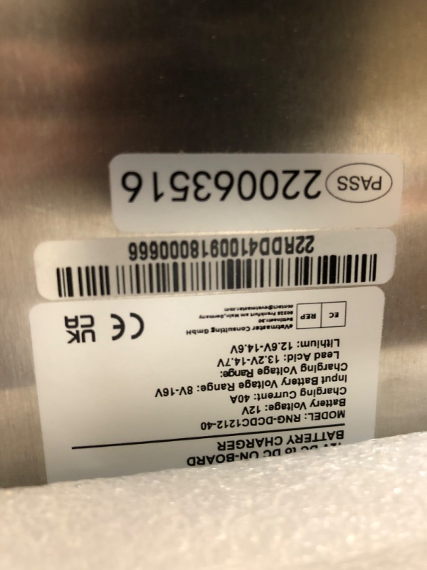 Photo 3 of Renogy 12V 40A DC to DC On-Board Battery Charger for Flooded, Gel, AGM, and Lithium, Using Multi-Stage Charging in RVs, Commercial Vehicles, Boats, Yachts, 40A