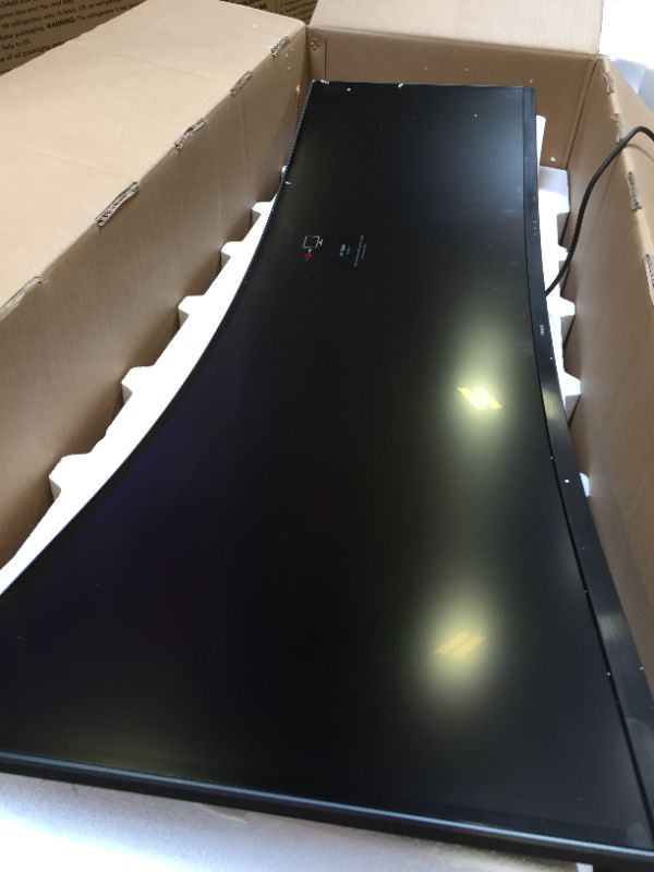 Photo 2 of SAMSUNG 49" S95UA Super Ultrawide Dual QHD Monitor, 4ms, QLED, HDR400, USB-C, USB Hub, 120Hz, Height Adjustable Stand, (LS49A950UINXZA) 2022, Charcoal Black ?5120 x 1440 DQHD 120 Hz