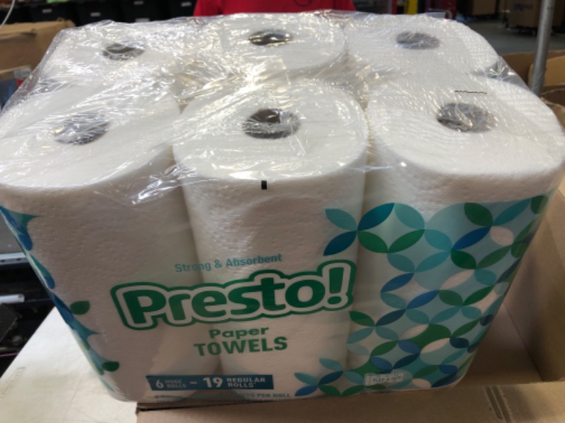 Photo 2 of Amazon Brand - Presto! Flex-a-Size Paper Towels, 158 Sheet Huge Roll, 6 Count (Pack of 1), 6 Huge Rolls = 19 Regular Rolls