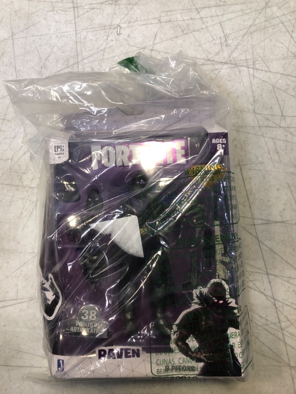 Photo 2 of Fortnite 6" Legendary Series Figure, Raven