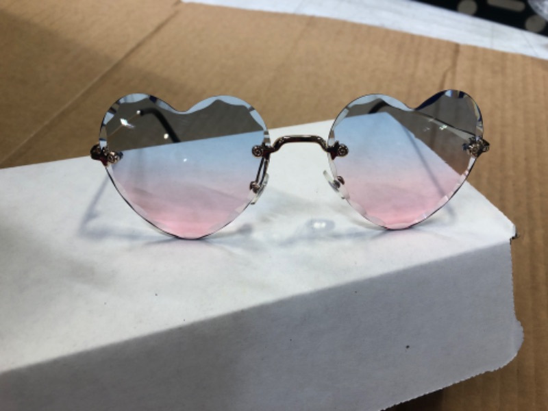 Photo 1 of  HEART SHAPED SUNGLASSES