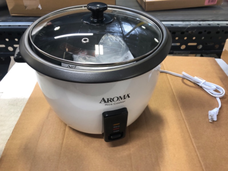 Photo 2 of Aroma 32-Cup Rice Cooker, White