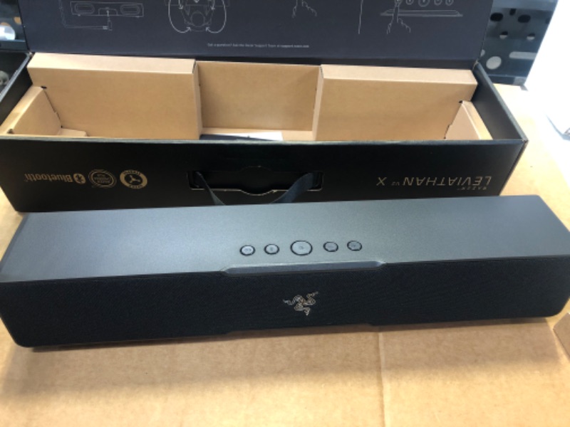 Photo 2 of Razer Leviathan V2 X: PC Soundbar  