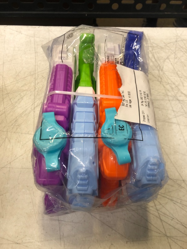 Photo 2 of 4 Pack Waterguns