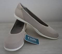 Photo 1 of Cliffs by White Mountain C32201 280 Women's Sz 10 Taupe Pavlina Comfort Flats size 6.5
