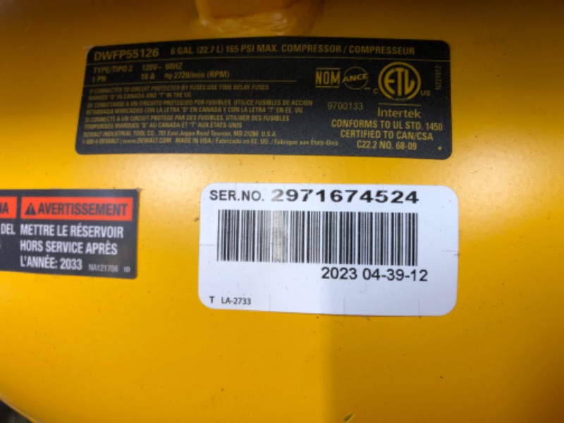 Photo 4 of DEWALT Pancake Air Compressor, 6 Gallon, 165 PSI (DWFP55126)