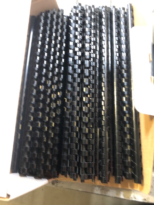 Photo 2 of Plastic Binding Comb 3/8" Black, 100Pack