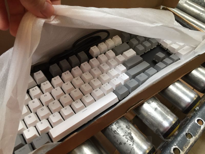 Photo 1 of mechanical keyboard 