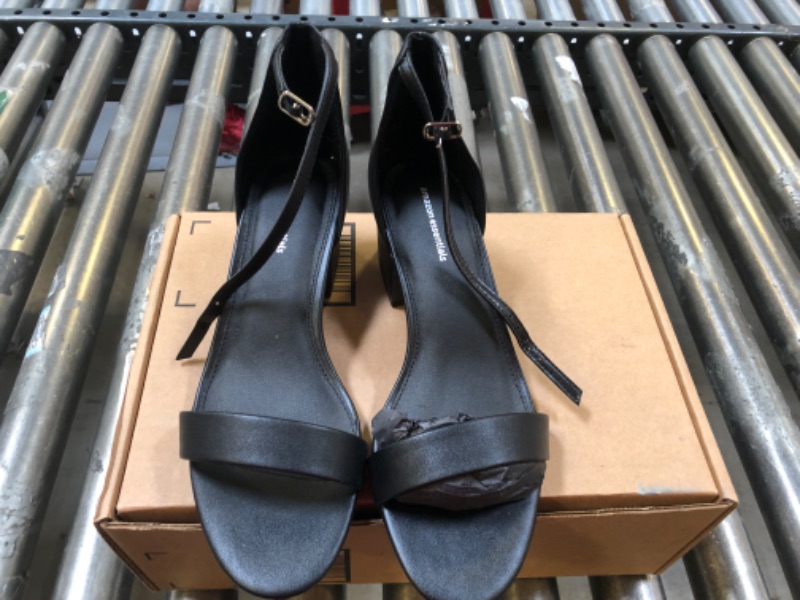 Photo 1 of amazon essentials women's black heels size 9.5W