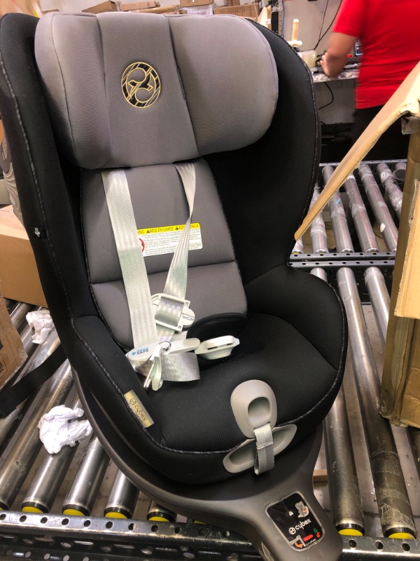 Photo 3 of CYBEX Sirona S with SensorSafe, Convertible Car Seat, 360° Rotating Seat, Rear-Facing or Forward-Facing Car Seat, Easy Installation, SensorSafe Chest Clip, Instant Safety Alerts, Premium Black Car Seat Pepper Black