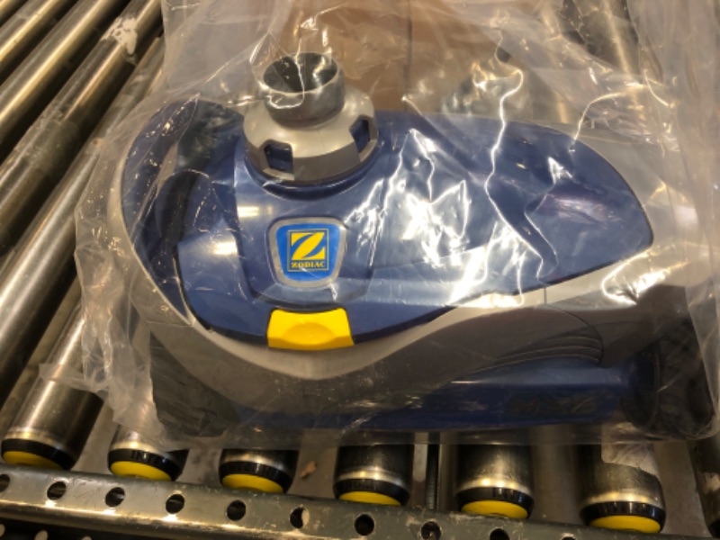 Photo 4 of Zodiac MX6 Automatic Suction-Side Pool Cleaner Vacuum for In-ground Pools
POSSIBLY MISSING PIECES************