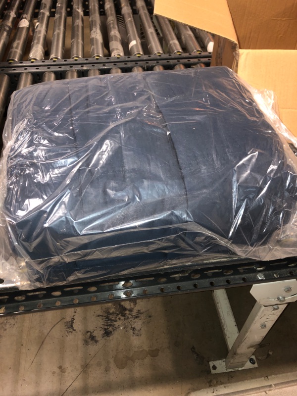 Photo 2 of Amazon Basics All-Season Cotton Weighted Blanket - 30-Pound, 86" x 92" (King), Navy Blue Navy Blue King Blanket (86 x 92) 30lb Blanket