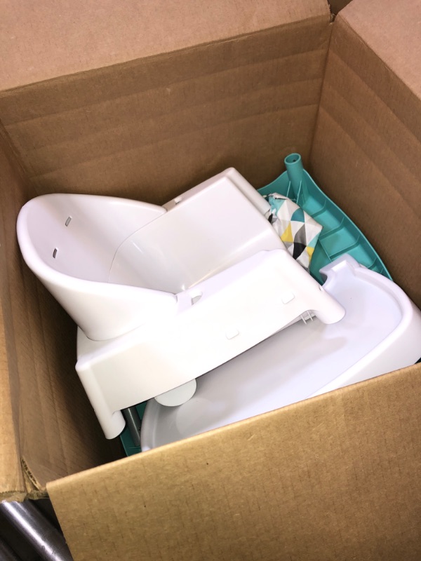 Photo 1 of Evenflo 4-in-1 Eat & Grow Convertible High Chair
