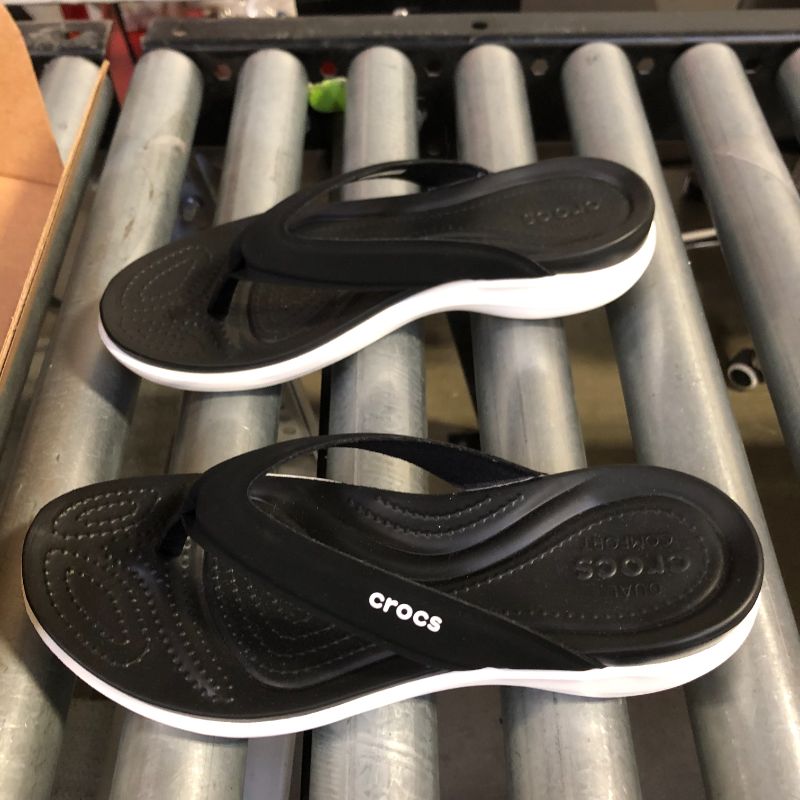 Photo 3 of Crocs Women's Capri V Sporty Flip Flops | Sandals
, SIZE 10