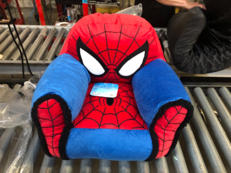 Photo 2 of Idea Nuova Marvel Spiderman Figural Bean Bag Chair with Sherpa Trim, Ages 3+, Red