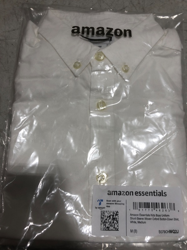 Photo 2 of Amazon Essentials Boys' Uniform Short-Sleeve Woven Oxford Button-Down Shirt SIZE  Medium White