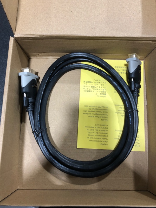 Photo 2 of AmazonBasics VGA to VGA Cable - 6 Feet (1.8 Meters)