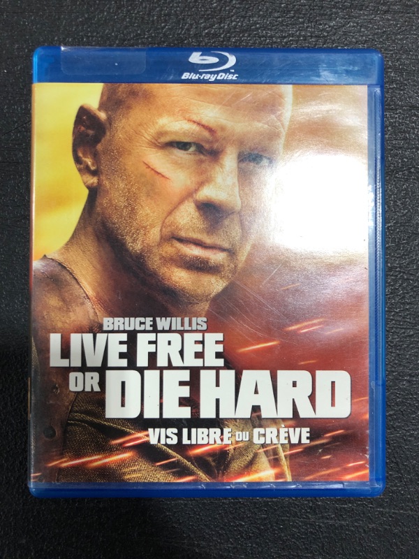 Photo 1 of Live Free or Die Hard [Blu-ray]. PRIOR USE. 
