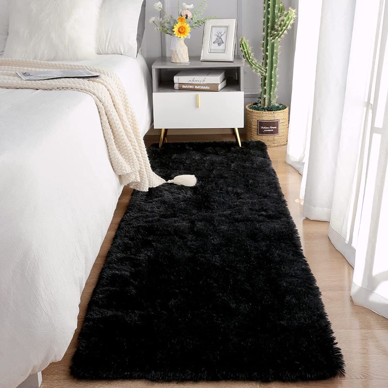 Photo 1 of 6'x2' FLUFFY BLACK AREA RUG 