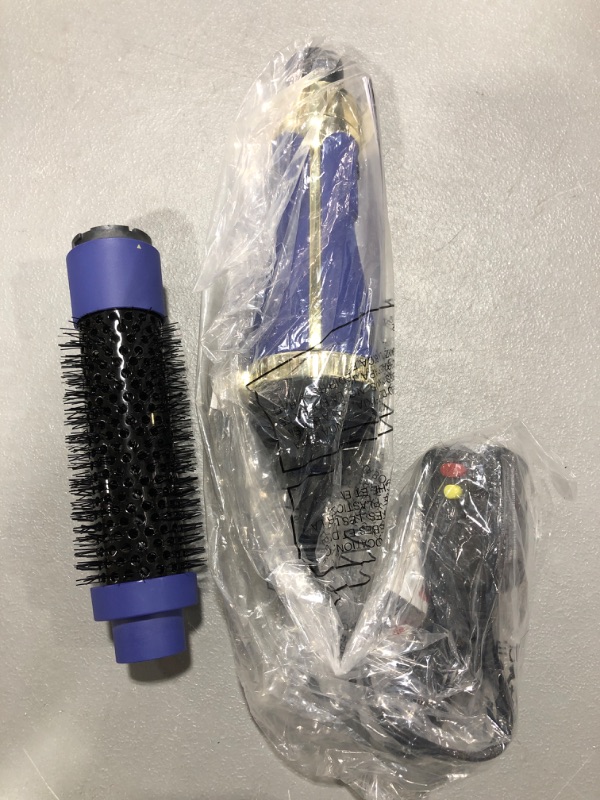 Photo 2 of Hot Tools Pro Signature Detachable One Step Volumizer and Hair Dryer | Style, Dry & Brush (1.0 Small) 1.0 SMALL ONE STEP