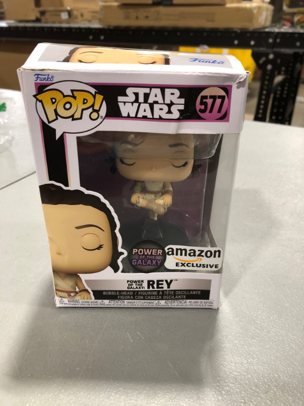 Photo 2 of Funko Pop! Star Wars: Power of The Galaxy - Rey, Amazon Exclusive