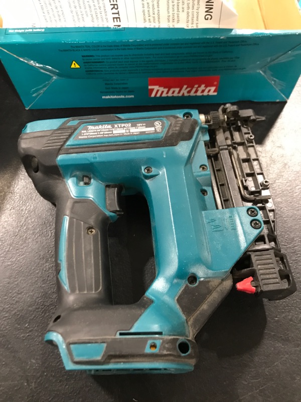 Photo 3 of 18-Volt LXT Lithium-Ion 23-Gauge Cordless Pin Nailer (Tool-Only)