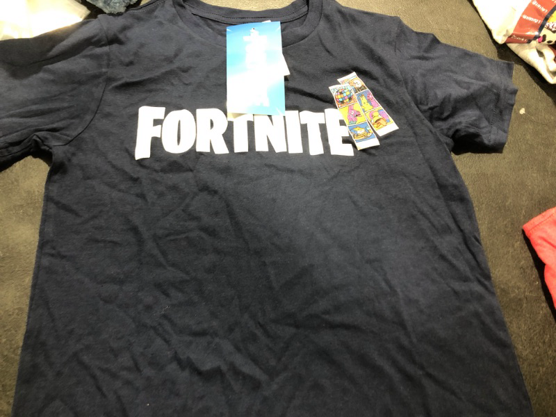 Photo 2 of Boys' Fortnite Short Sleeve Graphic T-Shirt -Medium
