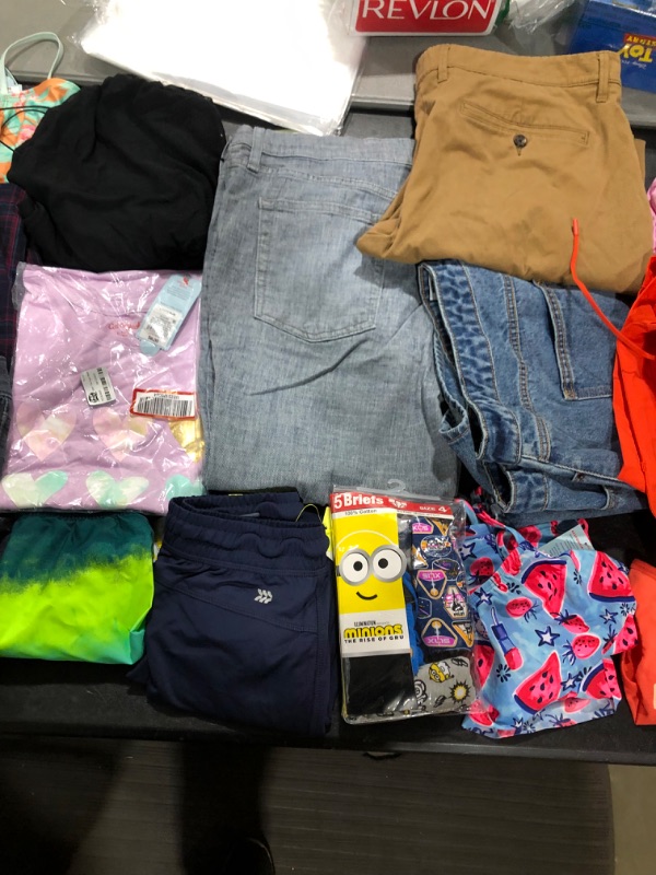 Photo 4 of MISC CLOTHING BOX LOT, ALL SIZES MIXED. MENS WOMENS KIDS