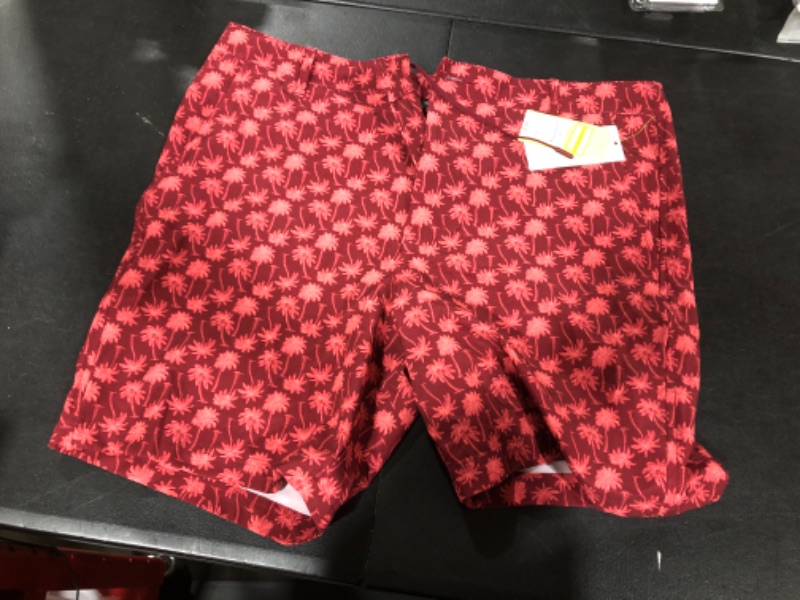 Photo 1 of All in Motion Men's Hybrid Shorts 7" -Large Red