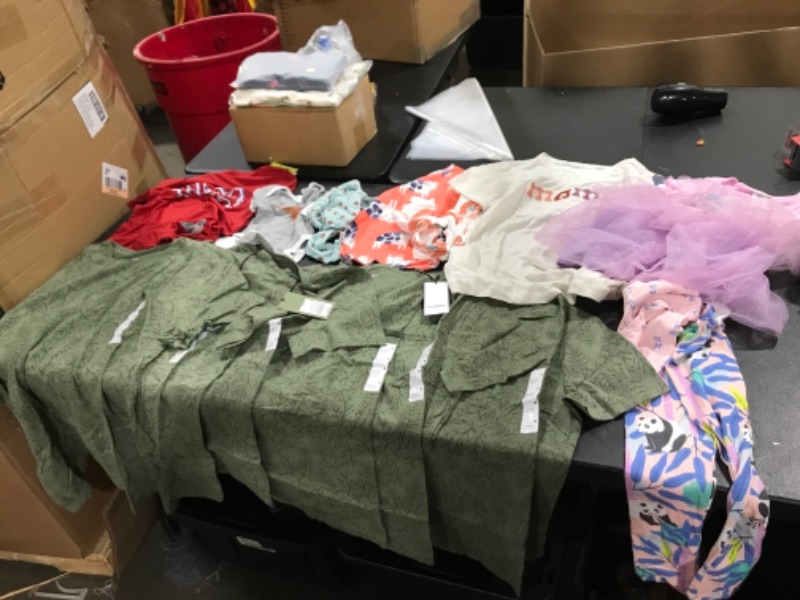 Photo 1 of Clothing bundle various sizes
