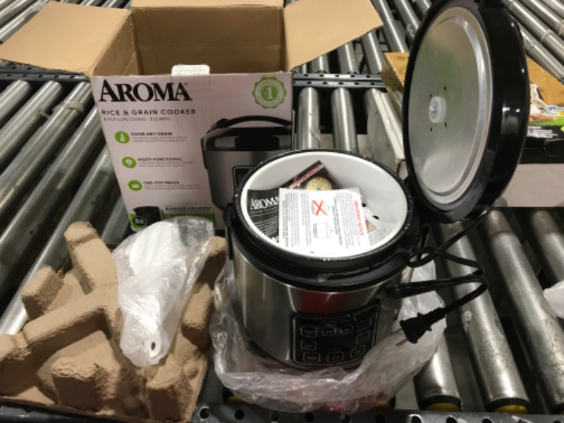 Photo 1 of Aroma Housewares ARC-914SBD Digital Cool-Touch Rice Grain Cooker and Food Steamer, Stainless, Silver, 4-Cup (Uncooked) / 8-Cup (Cooked) Basic