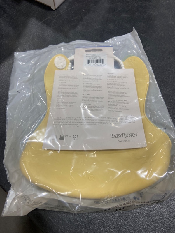 Photo 2 of Babybjorn 2-Pack Baby Bib, Powder Yellow/Powder Green