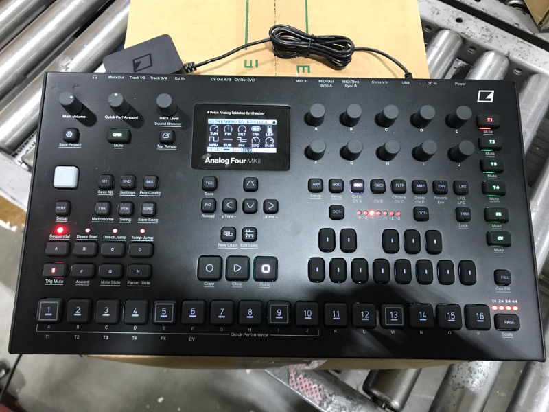 Photo 4 of Elektron Analog Four MKII Four Voice Polyphonic Analog Tabletop Synthesizer
