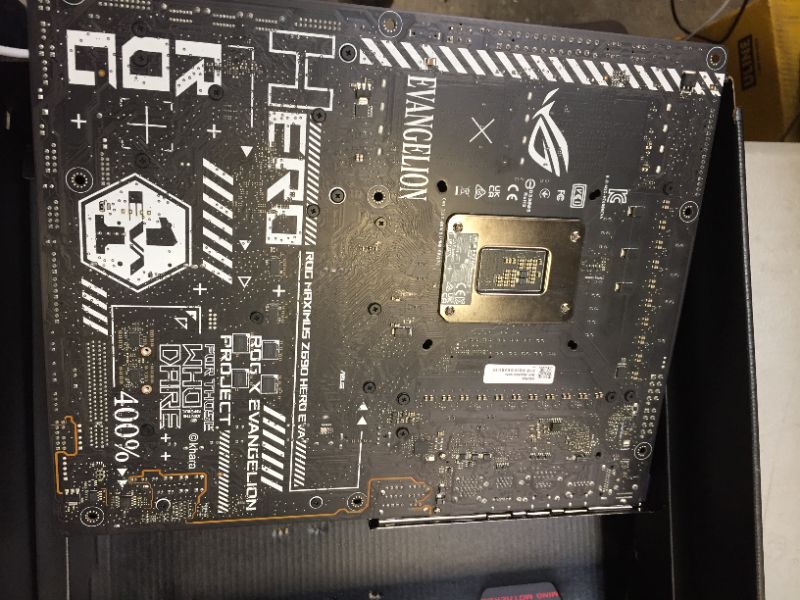 Photo 10 of Asus ROG MAXIMUS Z690 HERO EVA(ROG x Evangelion)Z690 ATX Gaming motherboard,DDR5,PCIe® 5.0,Wi-Fi 6E,5xM.2,USB 3.2 Gen 2x2 front-panel connector with Quick Charge 4+ Support, 2xThunderbolt™ 4)