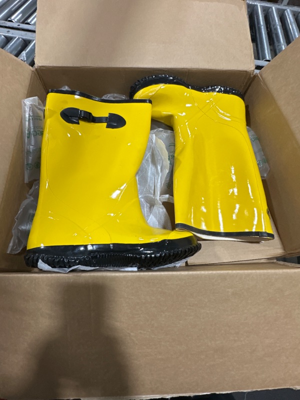Photo 2 of CLC Custom Leathercraft Rain Wear R20008 Yellow Slush Boot, Size 9