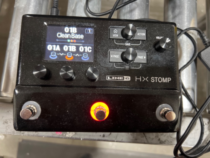 Photo 1 of Line 6 HX Stomp Multi-Effects Guitar Pedal, Black Black HX Stomp
