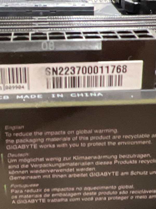Photo 1 of GIGABYTE AM4 AMD B550 ATX Motherboard with Dual M.2, SATA 6Gb/s, USB 3.2 Gen 2, 2.4/5 GHz Dual-Band, 2.5 GbE LAN, PCIe 4.0