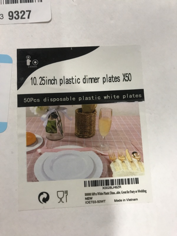 Photo 1 of 10. 25inch plastic dinner plates X50