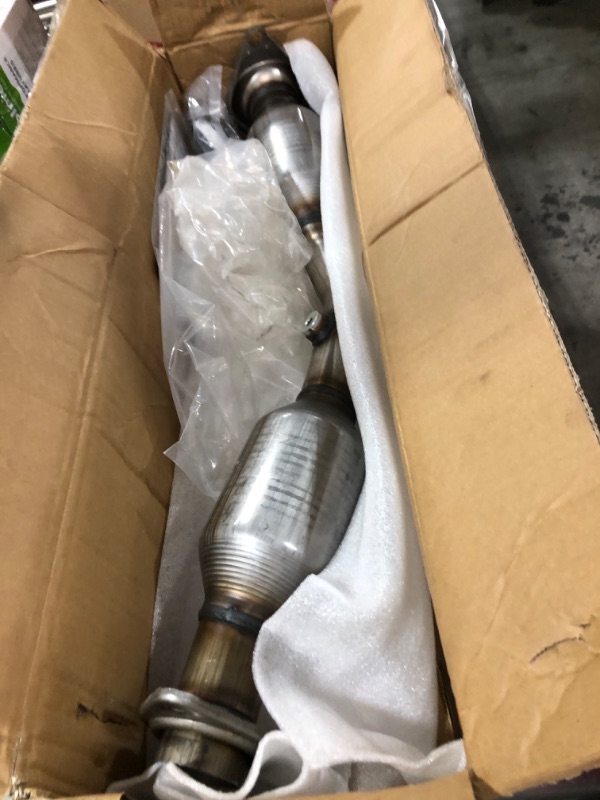 Photo 2 of Catalytic Converter Compatible with 2012-2017 Nissan Versa, 2014-2017 Nissan Versa Note 1.6L L4 Catalytic Convertor High Performance (EPA Compliant)