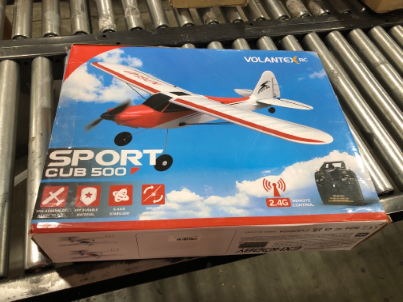 Photo 2 of VOLANTEXRC RC Plane 4-CH Control with Aileron RC Aircraft Plane Ready to Fly with 6-axis Stabilizer System One-Key Aerobatic Perfect for Beginner Practice (761-4 RTF) Blue 4CH 500MM Blue