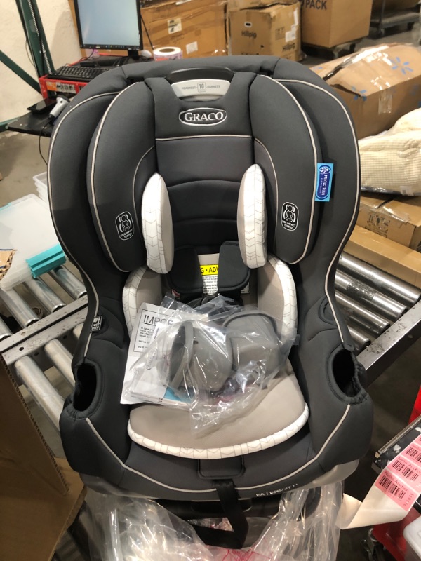 Photo 2 of Graco Extend2Fit Convertible Car Seat | Ride Rear Facing Longer with Extend2Fit, Redmond 2-in-1 Redmond