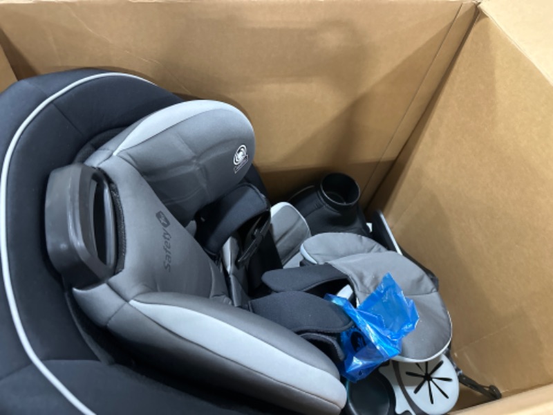 Photo 2 of Safety 1st Grow and Go Extend 'n Ride LX Convertible Car Seat, with ComfortPlus Footrest Providing Up to 7 Inches of Additional Leg Room in -Rear-Facing Mode, Mine Shaft Mineshaft Extend 'n Ride