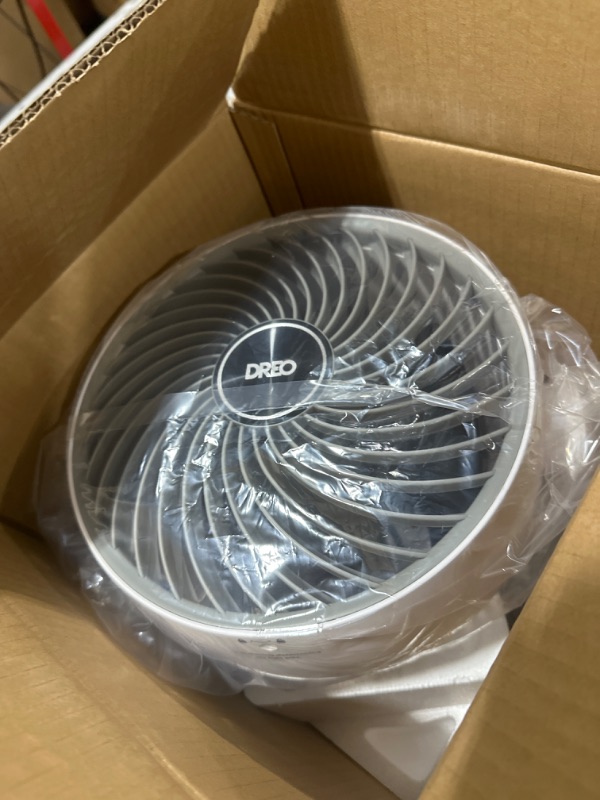 Photo 2 of Dreo Fans for Home Bedroom, Table Air Circulator Fan for Whole Room, 12 Inch, 70ft Strong Airflow, 120° adjustable tilt, 28db Low Noise, Quiet, 3 Speeds, Desk Fan for Office, Kitchen, Home white