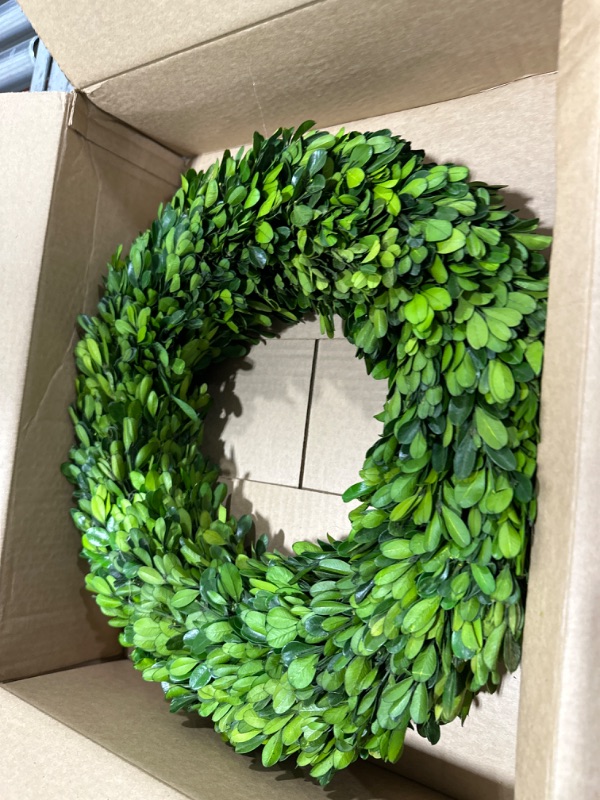 Photo 2 of  Artificial Green Leaves Wreath - 15" Boxwood Wreath