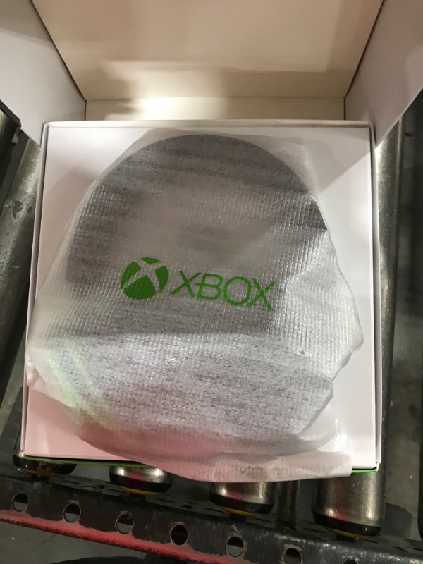 Photo 3 of Xbox Headset – Xbox Series 